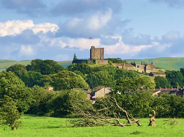 Kevin Horkin former Mayor of Clitheroe on the Town Council today urged Clitheroe residents to back the call for a neighbourhood plan for the town.